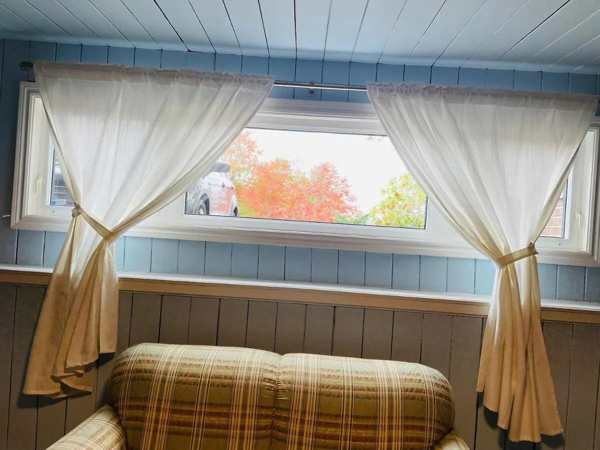 Spacious And Cozy Apartment Suite 哈利法克斯 加拿大